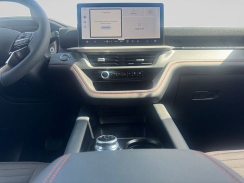New 2026 Ford Explorer ST-Line AWD/4WD image 12