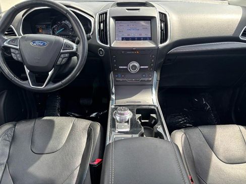 Used 2020 Ford Edge Titanium w/ Equipment Group 301A FWD image 14