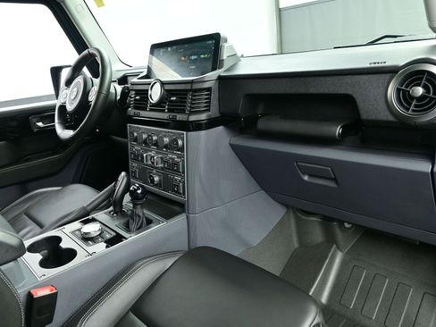 Used 2024 INEOS Grenadier Fieldmaster Edition image 14