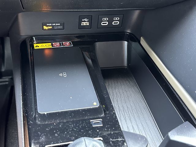 Used 2025 Toyota Camry XSE FWD image 21