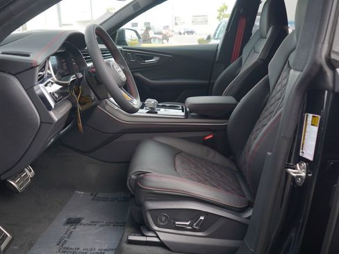 New 2026 Audi SQ8 Prestige image 6