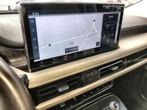 Used 2022 Lincoln Nautilus Reserve w/ Equipment Group 201A image 16