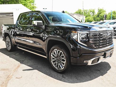Used 2023 GMC Sierra 1500 Denali Ultimate AWD/4WD image 3