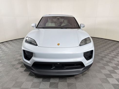 New 2026 Porsche Macan Electric image 7