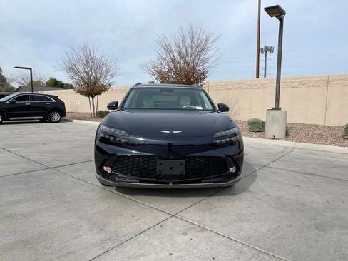 Used 2025 Genesis GV60 Advanced image 4