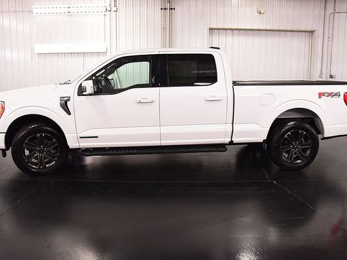 Used 2022 Ford F150 Lariat AWD/4WD image 4