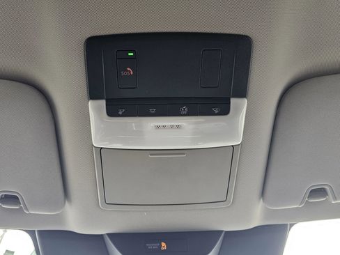 Used 2022 Nissan Pathfinder SV w/ Cargo Package image 25