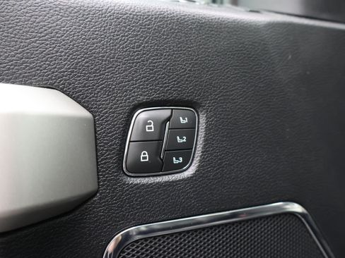 Used 2021 Ford F250 Lariat AWD/4WD image 43