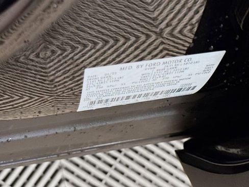 Used 2023 Ford Explorer ST-Line w/ Class IV Trailer Tow Package image 33