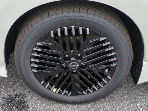 Used 2024 Nissan Leaf SV Plus FWD image 10