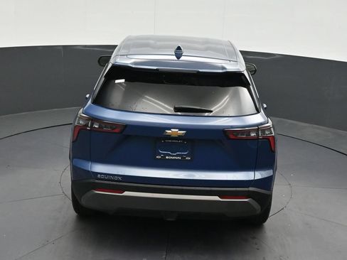 Used 2025 Chevrolet Equinox LT w/ Safety and Technology Package FWD image 19