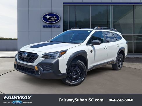 Certified 2025 Subaru Outback Wilderness w/ Wilderness Package AWD/4WD image 1