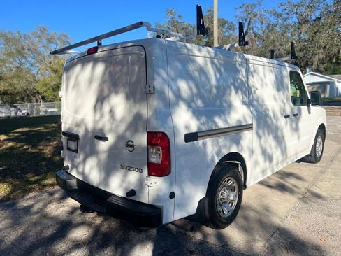 Used 2021 Nissan NV 2500 SV RWD image 7