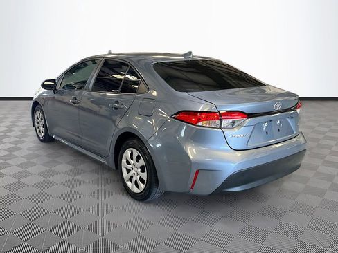 Used 2024 Toyota Corolla LE FWD image 5
