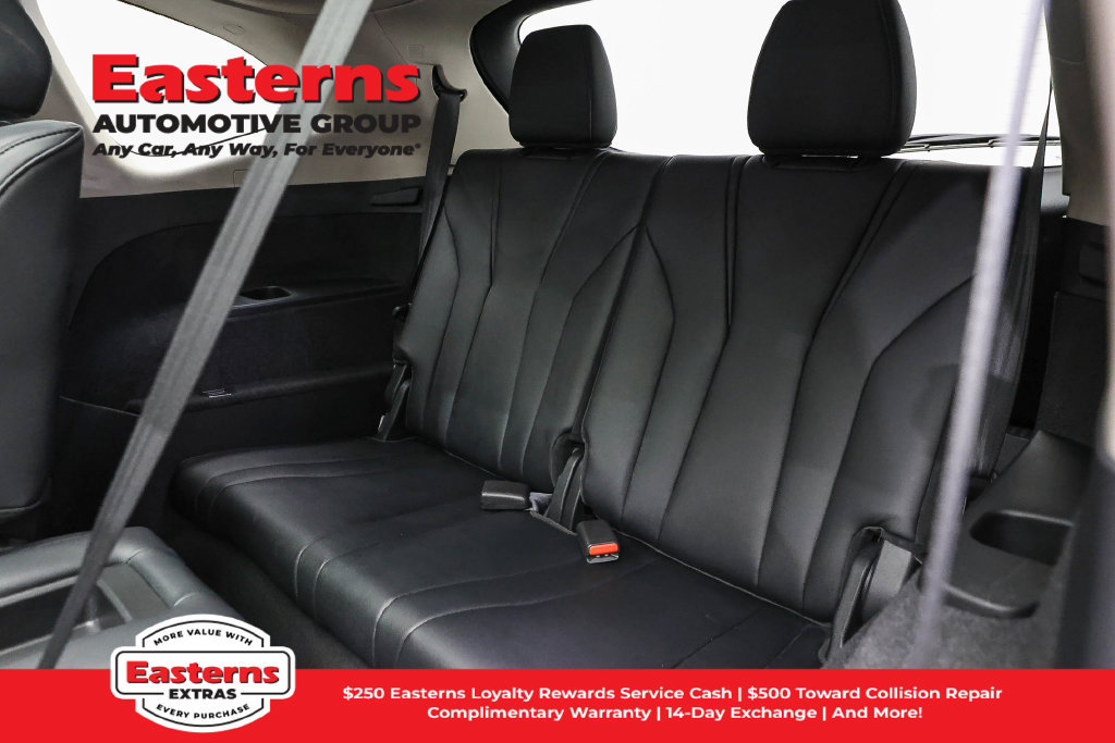 Used 2023 Acura MDX SH-AWD image 28