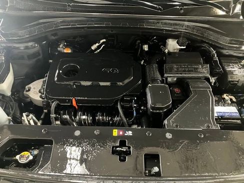 Used 2019 Hyundai Santa Fe SEL image 25