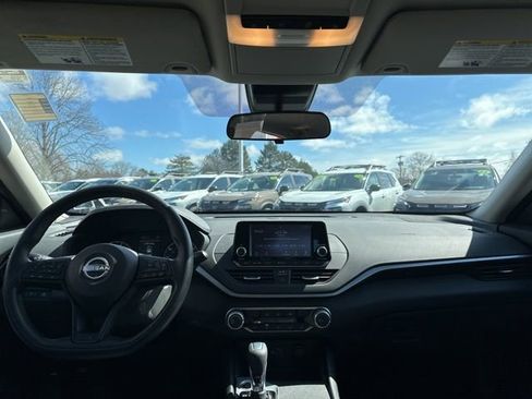 Certified 2023 Nissan Altima 2.5 S image 9