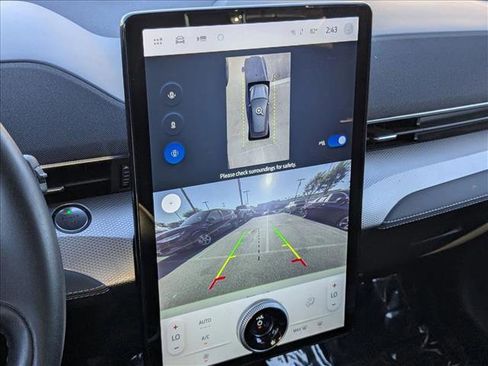 Used 2023 Ford Mustang Mach-E Select image 14