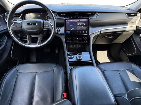 Certified 2021 Jeep Grand Cherokee L Limited image 10