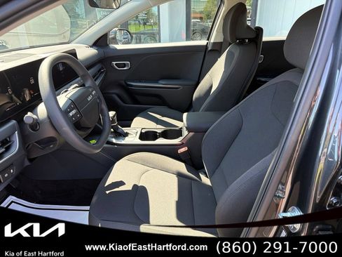 New 2026 Kia K4 FWD image 28