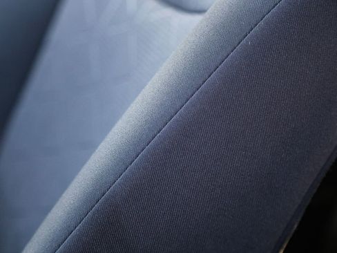 Used 2021 Toyota RAV4 XLE image 27