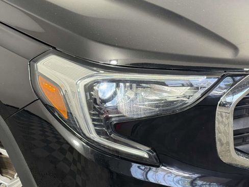 Used 2020 GMC Terrain SLE w/ Driver Convenience Package AWD/4WD image 15