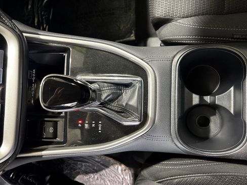 Used 2024 Subaru Outback Premium image 20