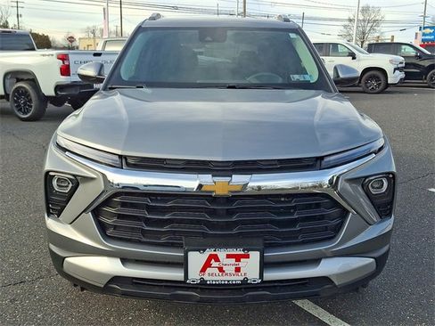 Used 2026 Chevrolet TrailBlazer LT w/ Driver Confidence Package image 2