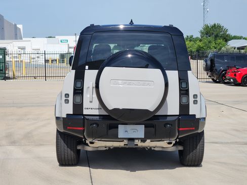 New 2026 Land Rover Defender 110 X-Dynamic SE AWD/4WD image 6