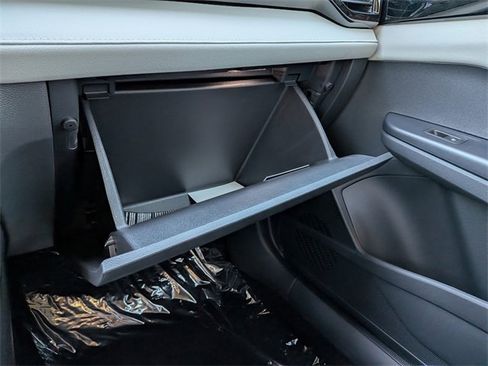 New 2026 Volkswagen Taos S image 22