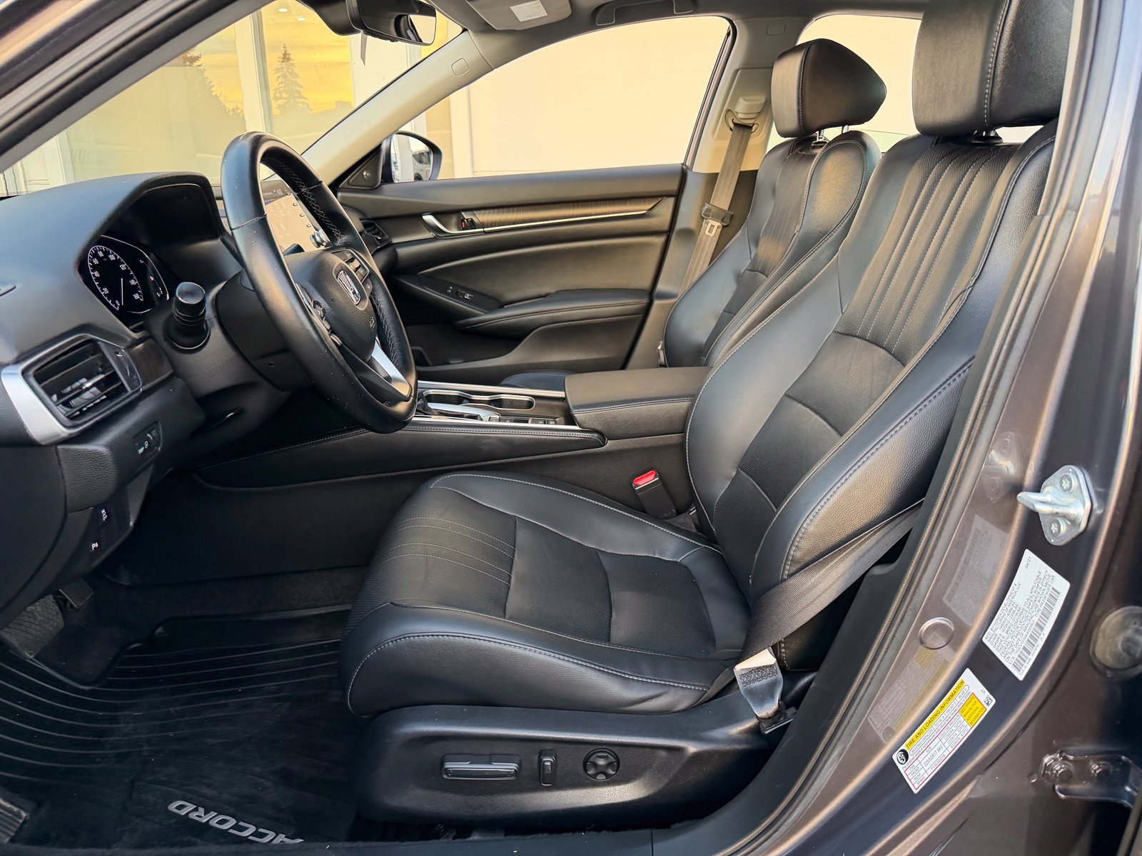 Used 2021 Honda Accord EX-L image 14