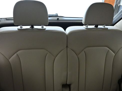 Used 2018 Audi Q7 3.0T Prestige w/ Prestige Package image 17