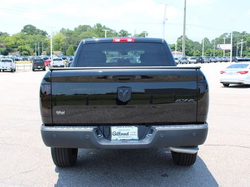 Used 2024 RAM 1500 Warlock AWD/4WD image 17