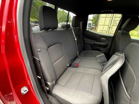 Used 2024 Chevrolet Colorado LT w/ LT Convenience Package image 26