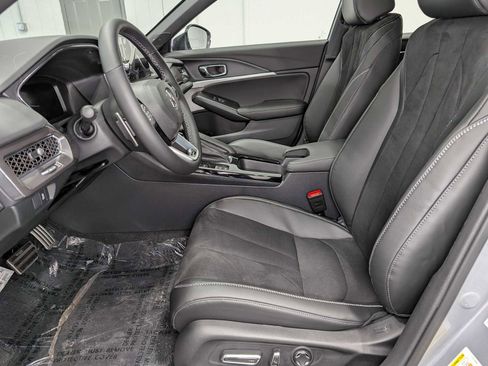 Used 2025 Acura Integra A-Spec image 4