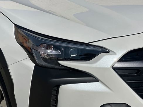 New 2025 Subaru Outback Limited image 32