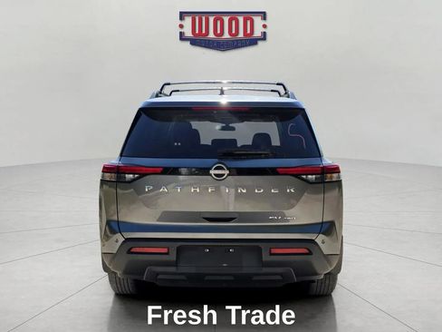 Used 2024 Nissan Pathfinder SV AWD/4WD image 5