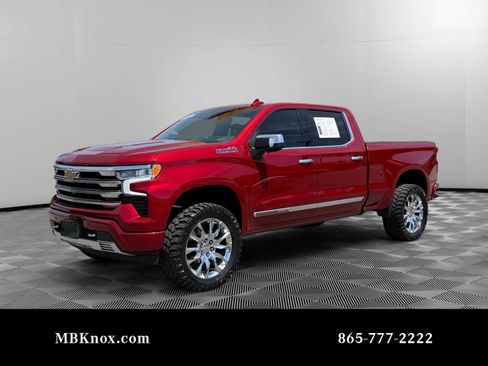 Used 2022 Chevrolet Silverado 1500 High Country w/ Technology Package AWD/4WD image 1