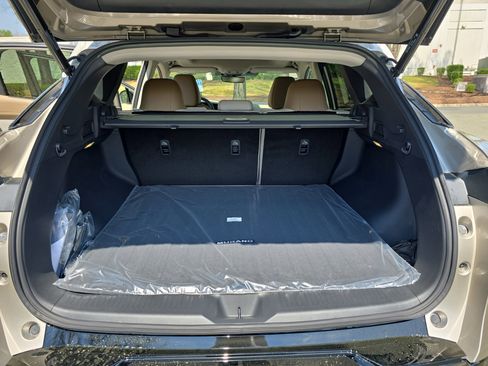 New 2026 Nissan Murano Platinum w/ Cargo Package AWD/4WD image 12