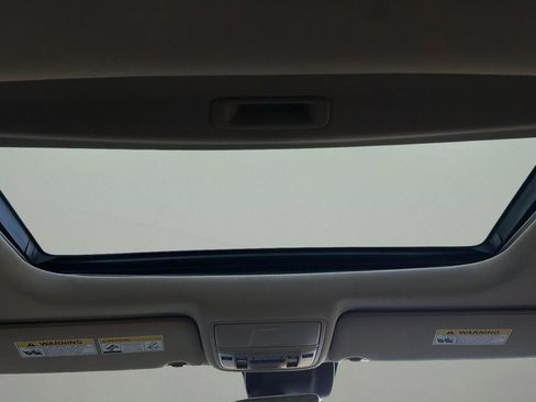 Used 2017 Acura MDX FWD image 19