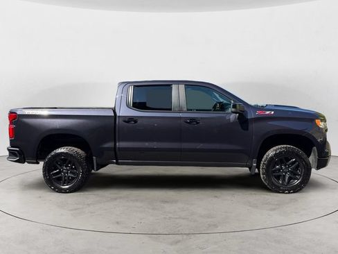 Used 2024 Chevrolet Silverado 1500 LT Trail Boss AWD/4WD image 6