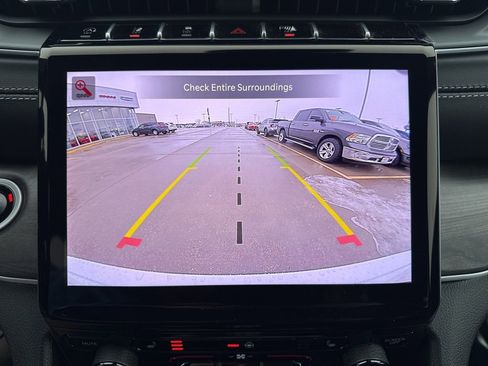 New 2025 Jeep Grand Cherokee Limited image 10