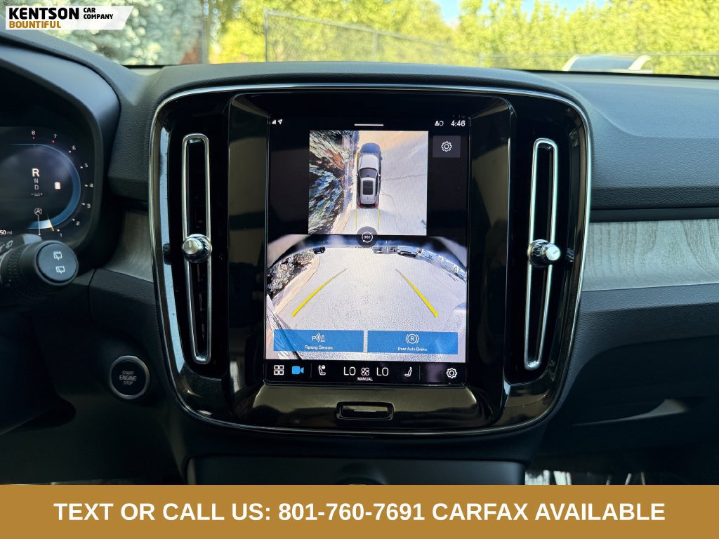 Used 2025 Volvo XC40 B5 Plus AWD/4WD image 25