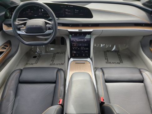 Used 2024 Lucid Air Touring AWD/4WD image 13