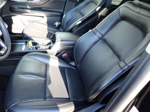 Certified 2023 Lincoln Corsair AWD w/ Equipment Group 101A image 15