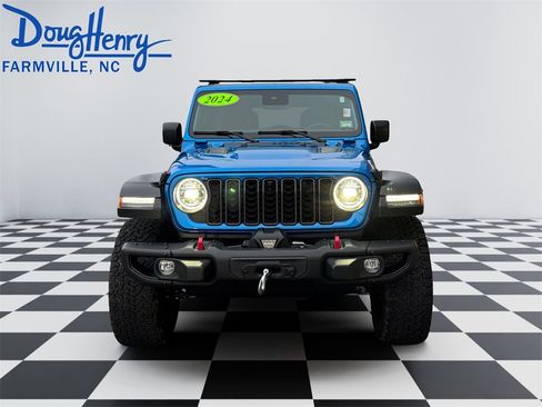 Used 2024 Jeep Wrangler Unlimited Rubicon w/ XTREMEE 35" Tire Package image 8