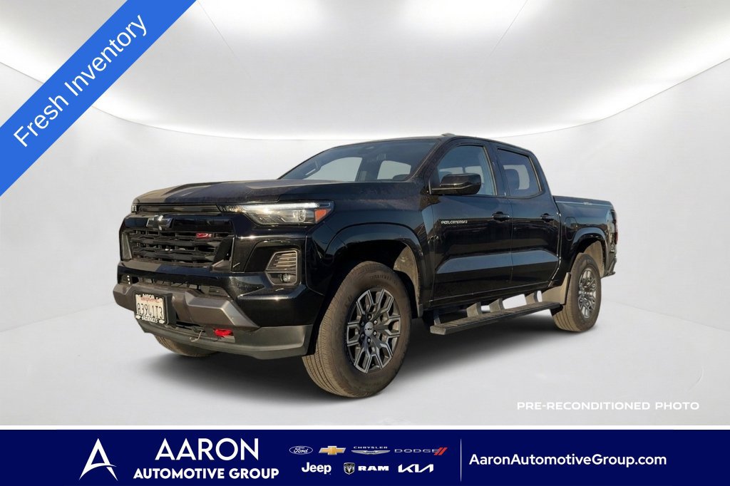 Used 2023 Chevrolet Colorado Z71 w/ Advanced Trailering Package AWD/4WD image 1