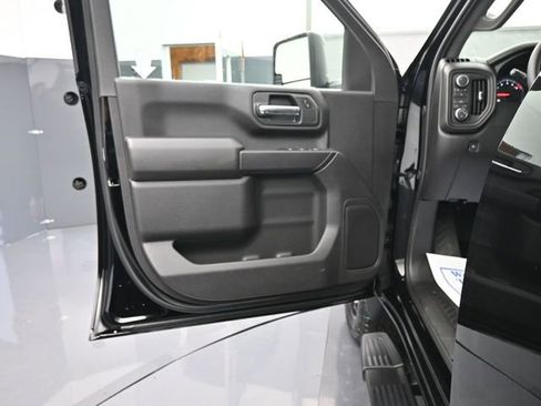 New 2026 Chevrolet Silverado 2500 Custom w/ Custom Convenience Package image 9