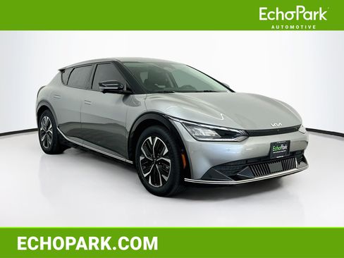 Used 2024 Kia EV6 Wind w/ Wind Technology Package AWD/4WD image 1