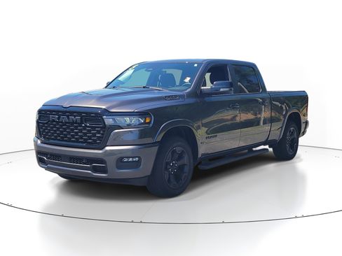 Used 2025 RAM 1500 Big Horn AWD/4WD image 2